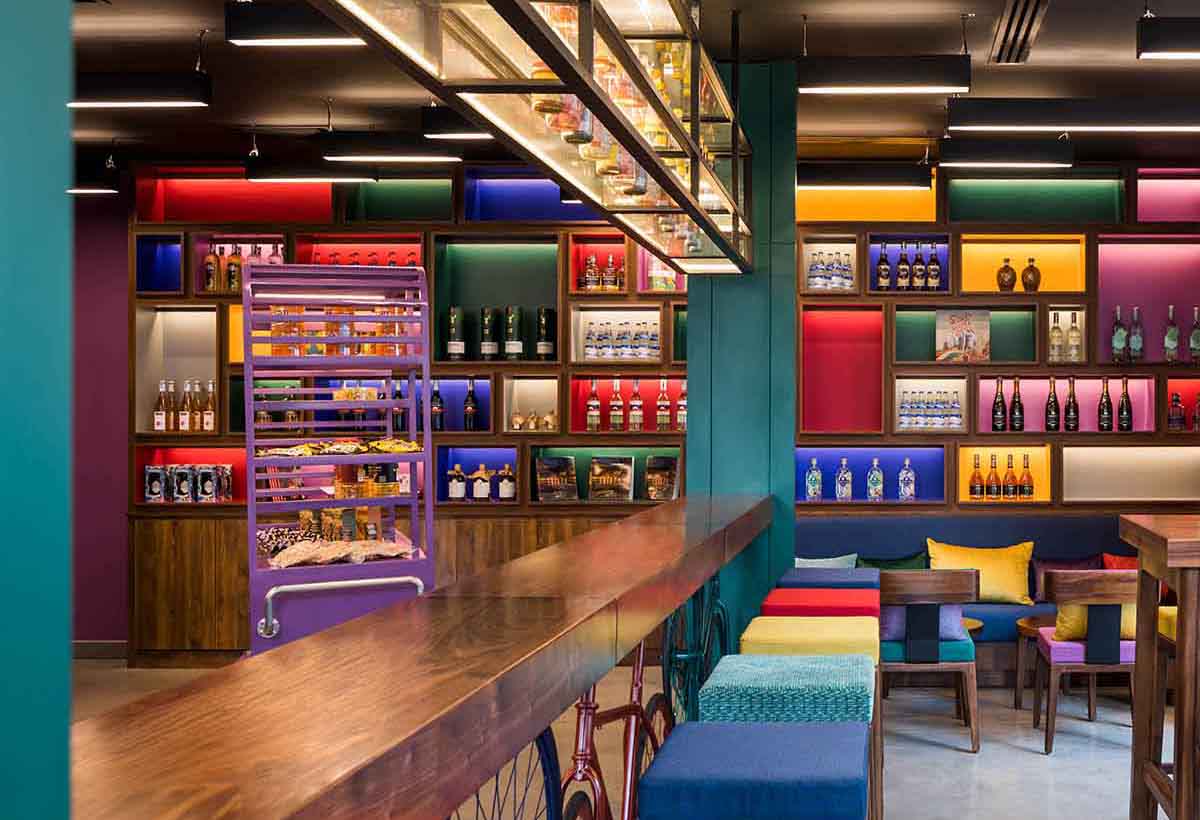 AW² Wink Saigón Centre