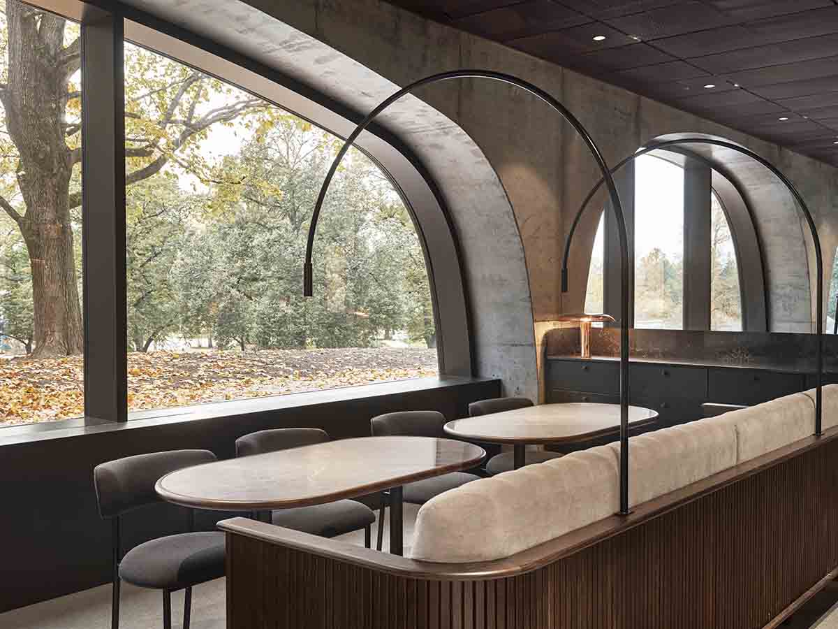 Radisson Red Helsinki, Fyra