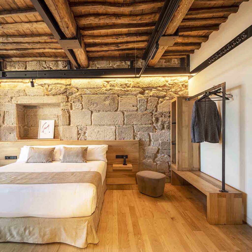 Hotel Acouga Ourense, Mol Arquitectura