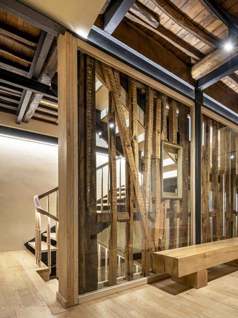 Hotel Acouga Ourense, Mol Arquitectura